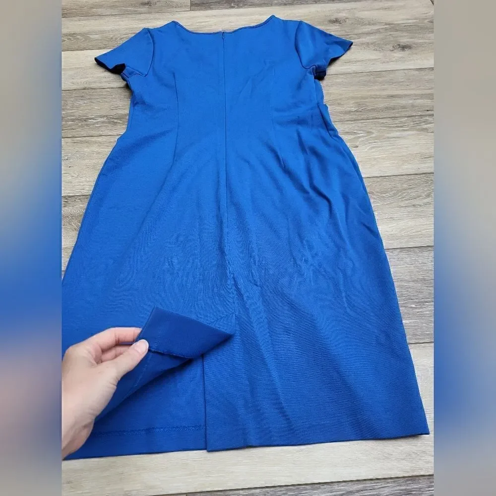 Talbots scalloped neckline cutouts blue sheath dress curve hugging stretch 6p